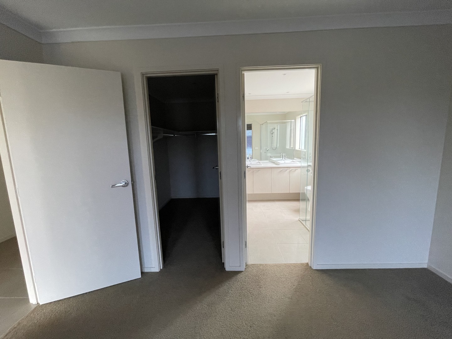 28 Hawkstone Road, Manor Lakes, VIC 3024, Manor Lakes - Thumbnail 3