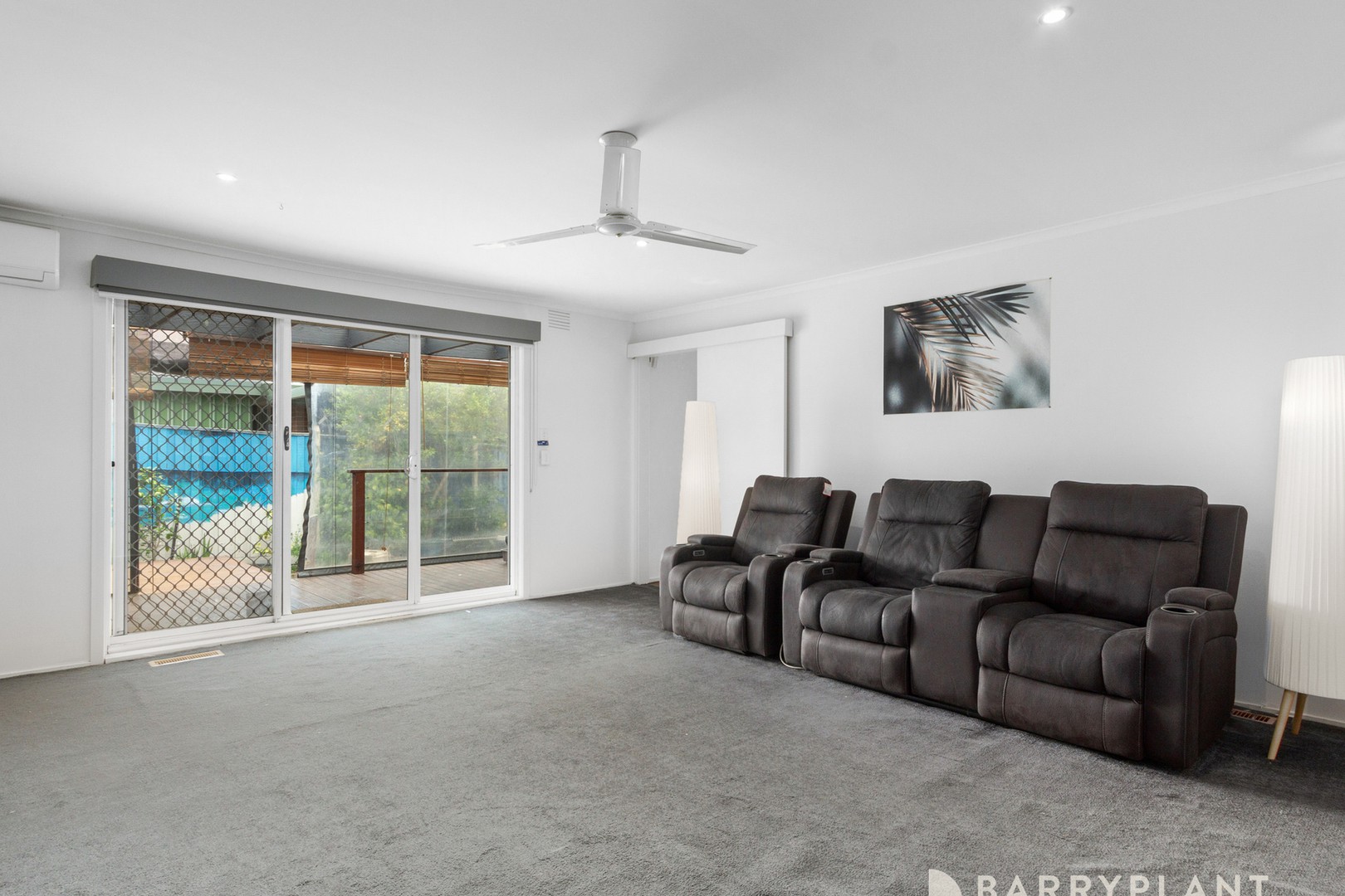 28 Helpmann Street, Wantirna South, VIC 3152, Wantirna South - Thumbnail 2