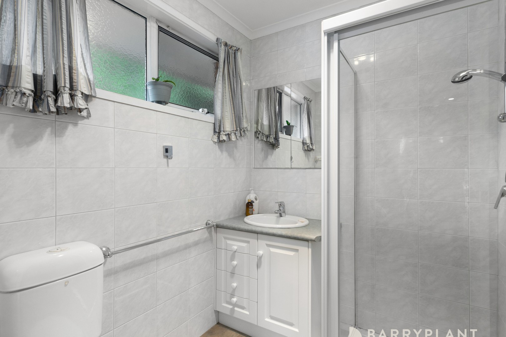 28 Helpmann Street, Wantirna South, VIC 3152, Wantirna South - Thumbnail 6