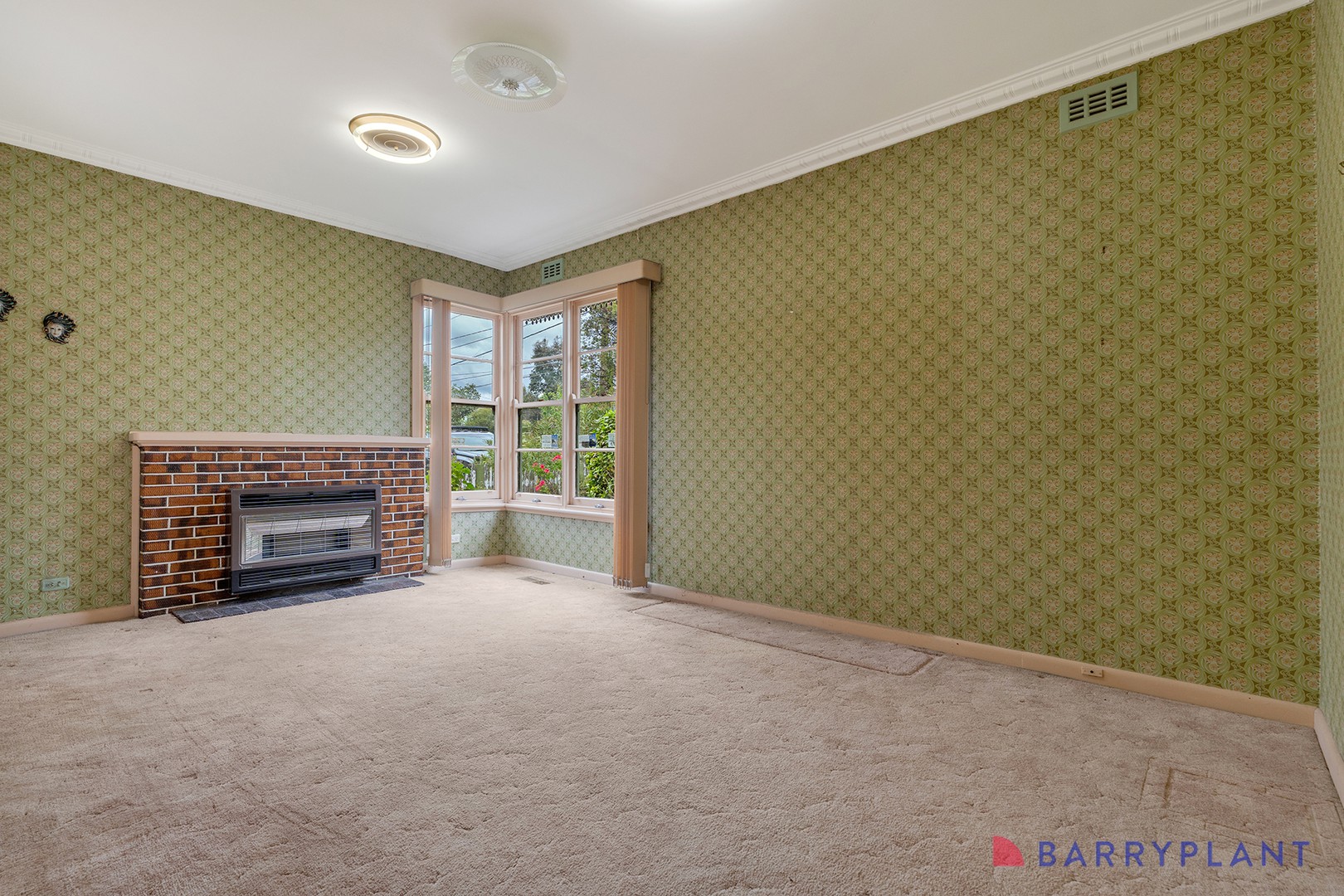 28 Henty Street, Reservoir, VIC 3073, Reservoir - Thumbnail 4