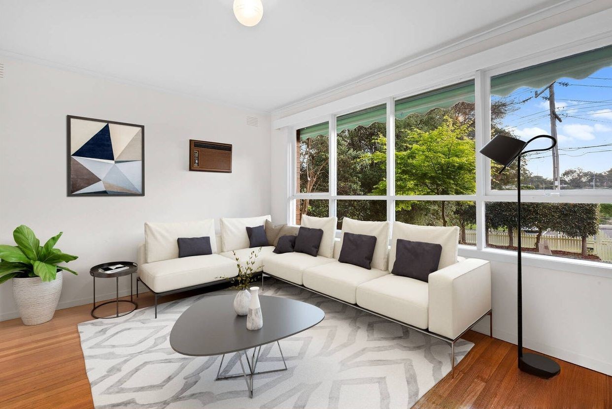 28 Hill Street, Ringwood East, VIC 3135 - Thumbnail 2 - 08/01/2025