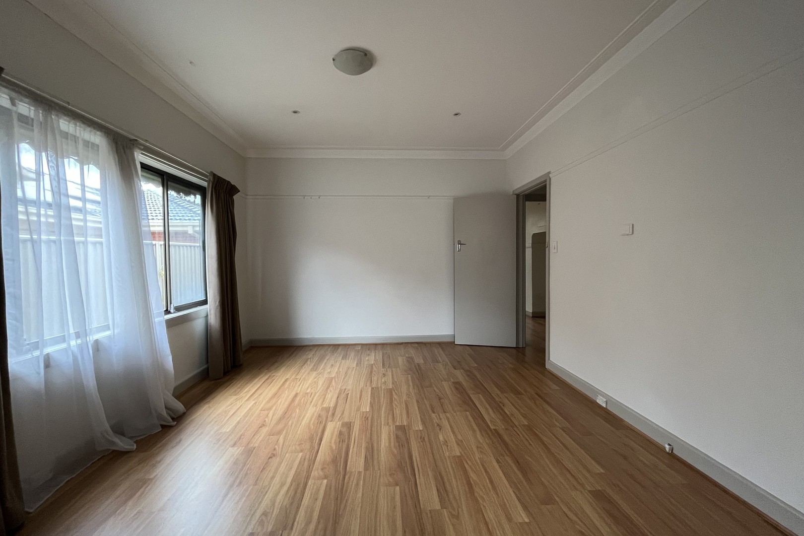 28 Hobbs Crescent, Reservoir, VIC 3073, Reservoir - Thumbnail 3