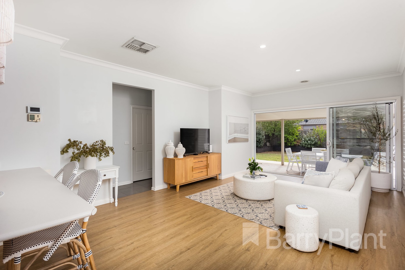 28 Howards Way, Point Cook, VIC 3030, Point Cook - Thumbnail 5