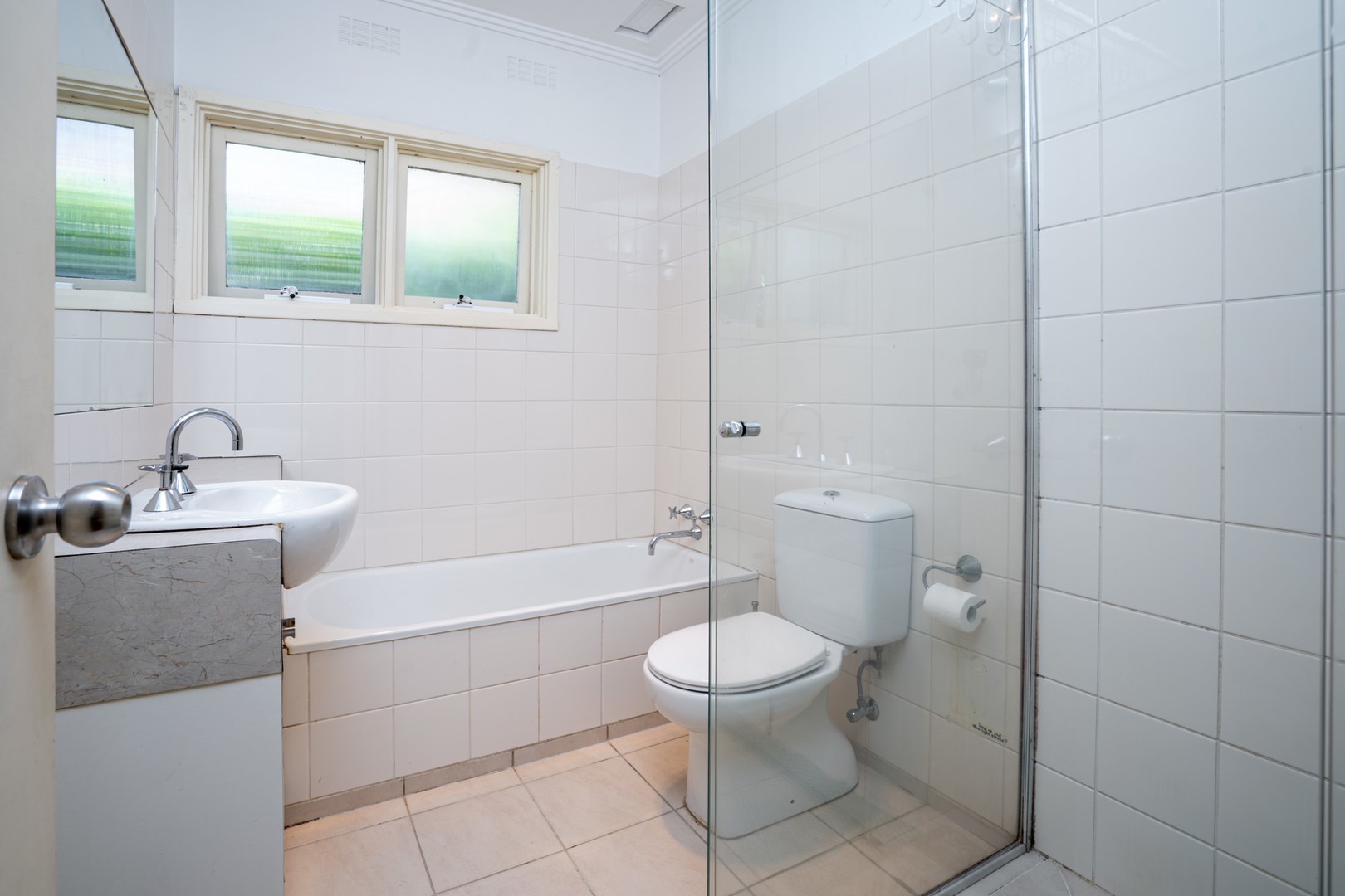 28 Howell DriveMount Waverley, VIC 3149, Mount Waverley - Thumbnail 5