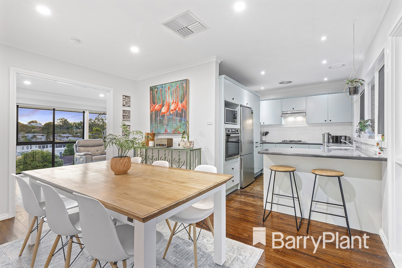 28 Huntingdale Drive, Chirnside Park, VIC 3116, Chirnside Park - Thumbnail 3