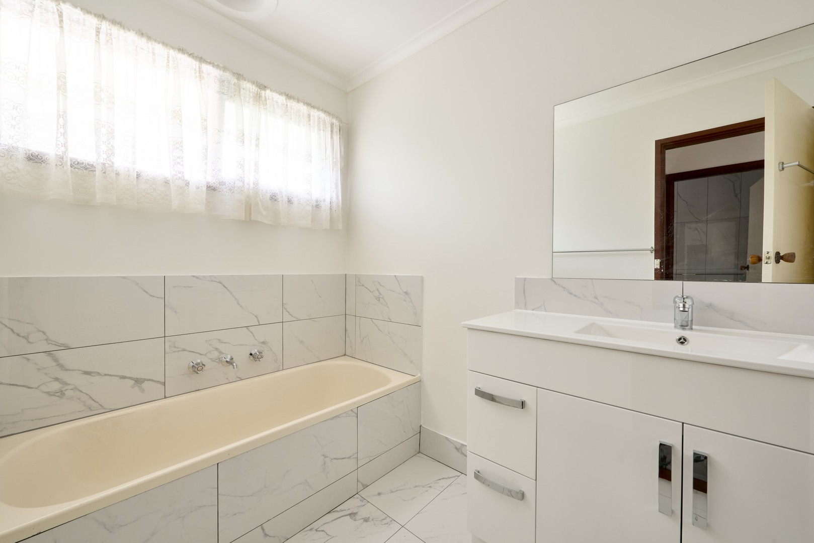 28 Huxley Avenue, Mulgrave, VIC 3170, Mulgrave - Thumbnail 8
