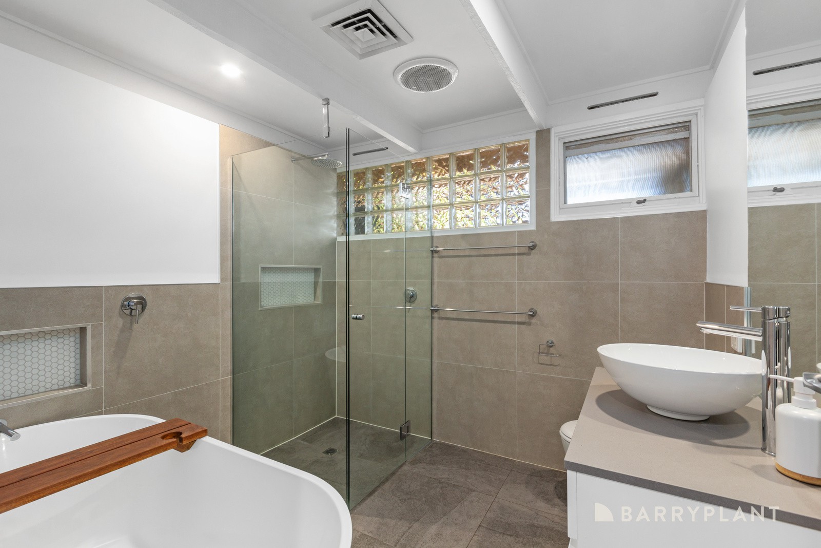 28 Inverness Avenue, The Basin, VIC 3154, The Basin - Thumbnail 6