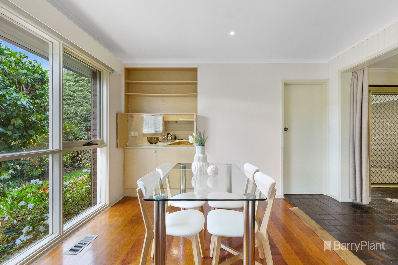 28 Jeanette Street, Bayswater, VIC 3153, Bayswater - Thumbnail 4