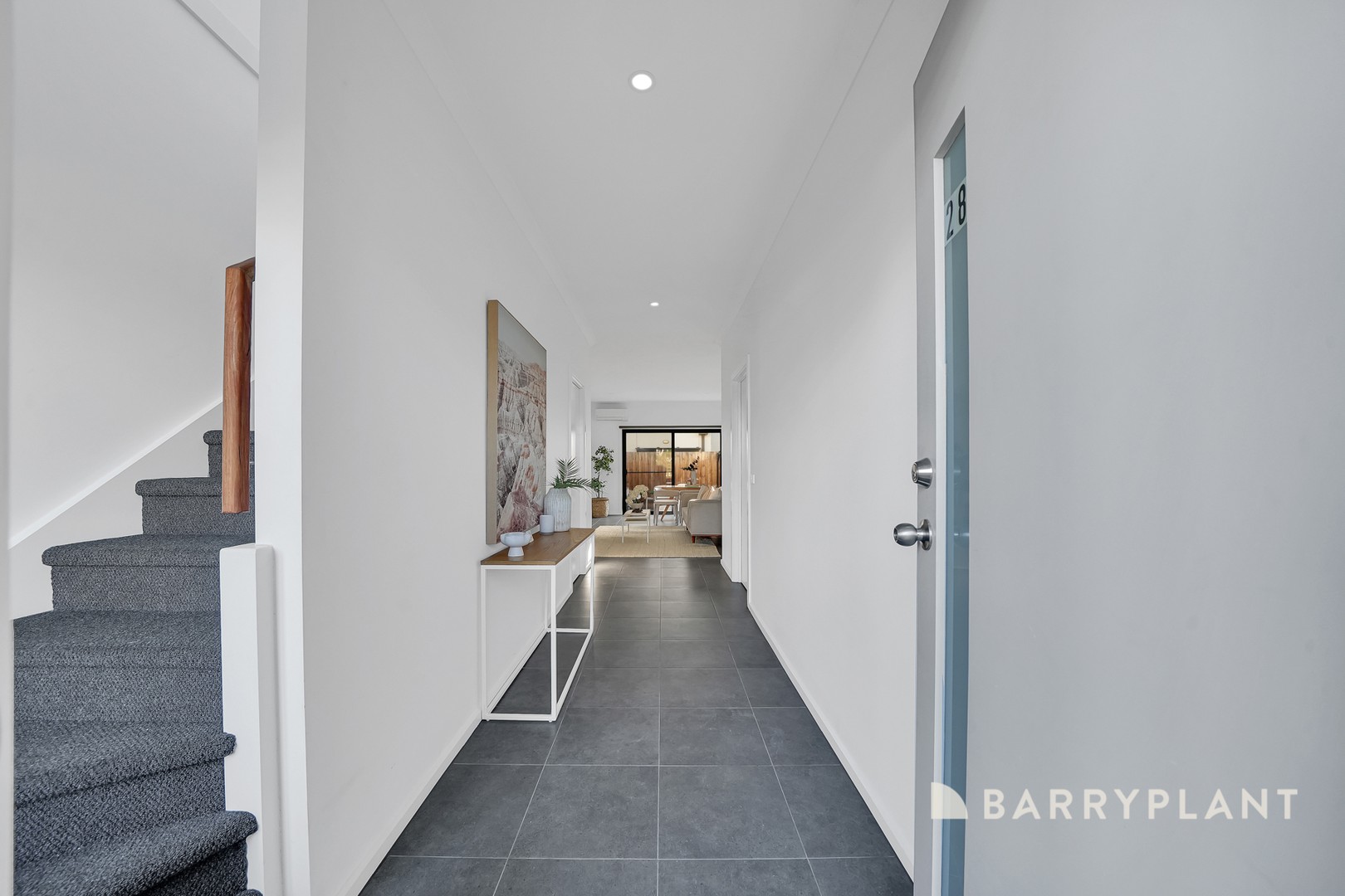 28 Jeng Loop, Tarneit, VIC 3029 - Thumbnail 2 - 16/06/2026