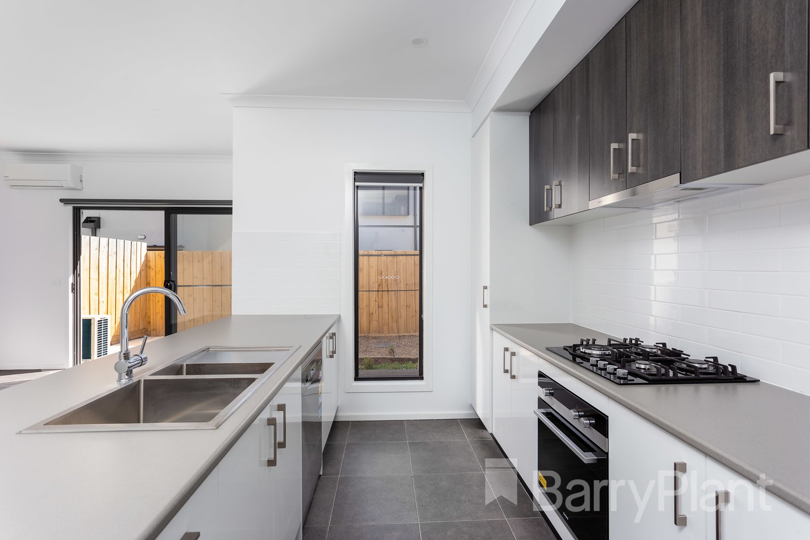 28 Jeng Loop, Tarneit, VIC 3029, Tarneit - Thumbnail 3