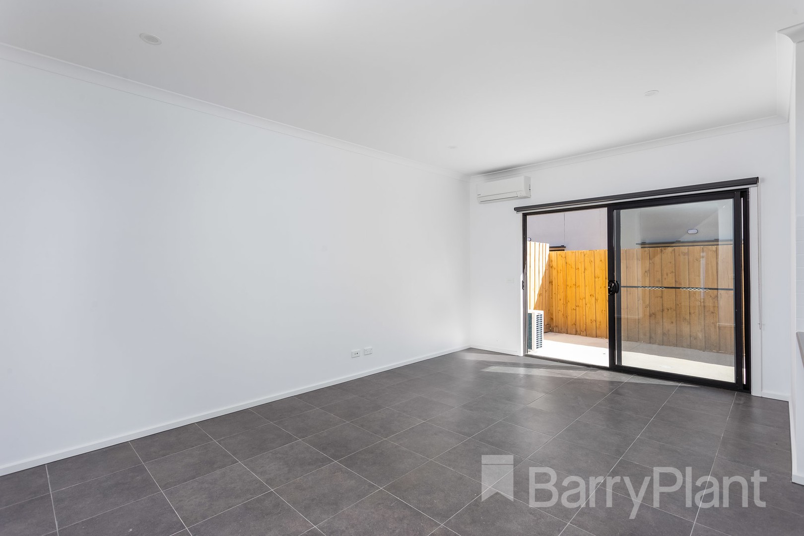 28 Jeng Loop, Tarneit, VIC 3029, Tarneit - Thumbnail 5