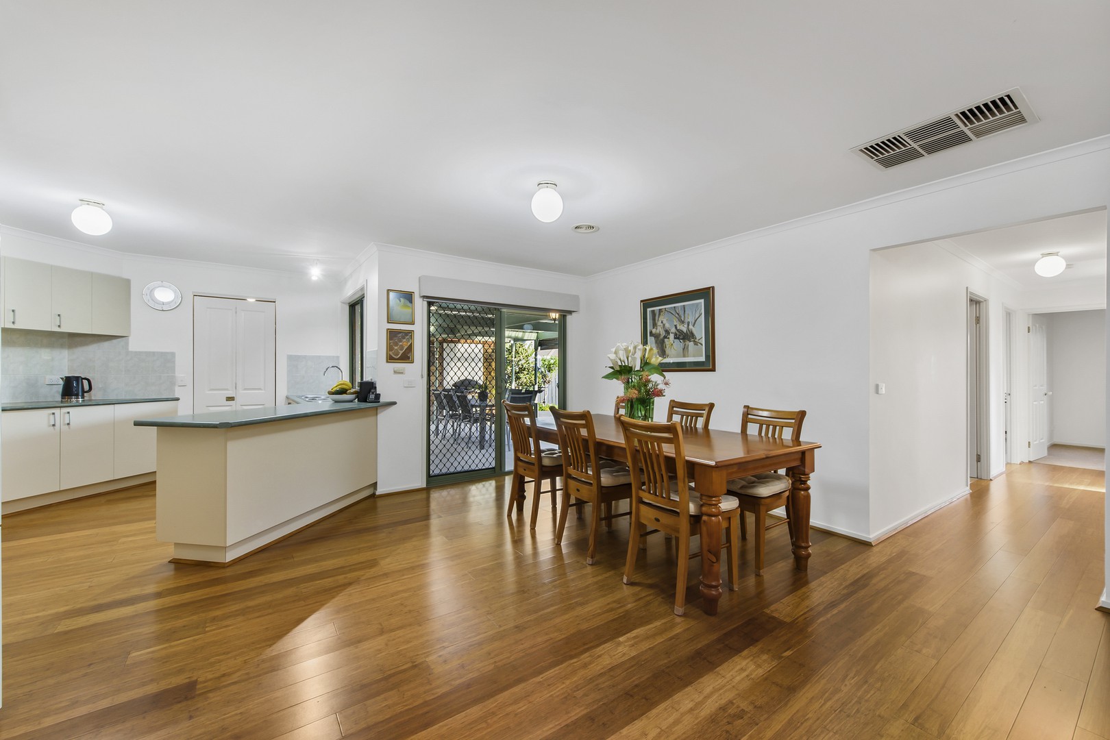 28 Joseph Drive, Hillside, VIC 3037, Hillside - Thumbnail 4