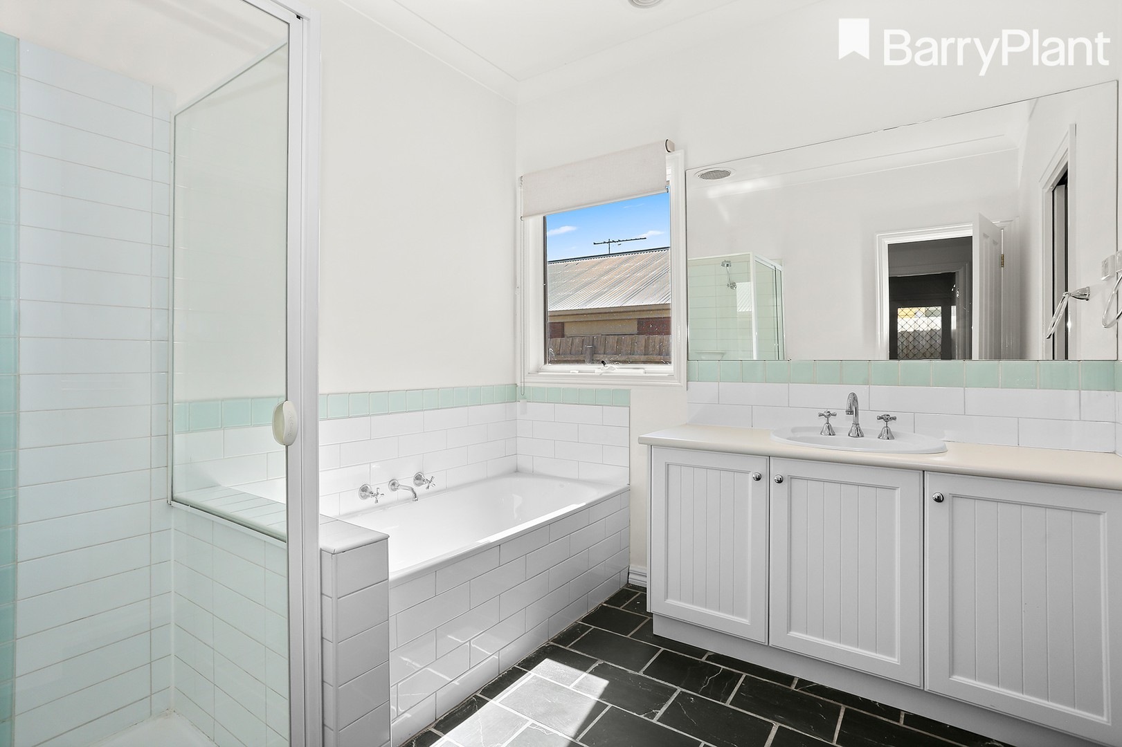 28 Kerford Crescent, Point Cook, VIC 3030, Point Cook - Thumbnail 8