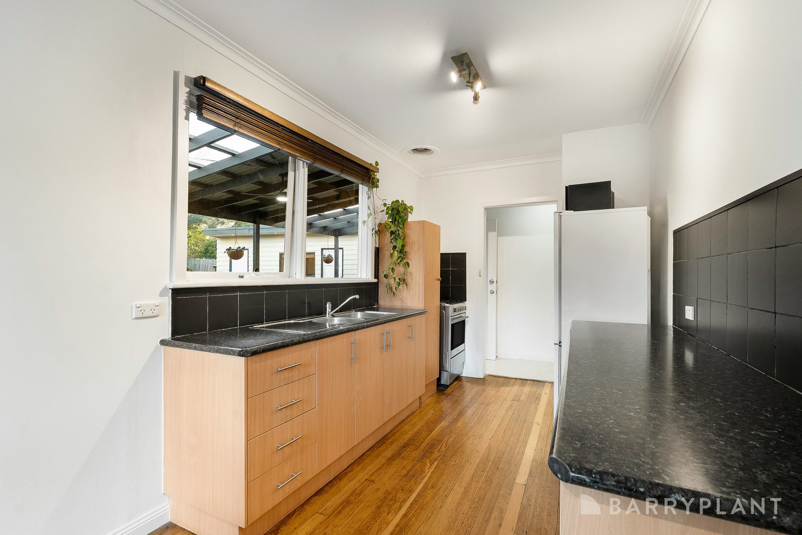 28 Kiloran Avenue, Kilsyth, VIC 3137, Kilsyth - Thumbnail 3