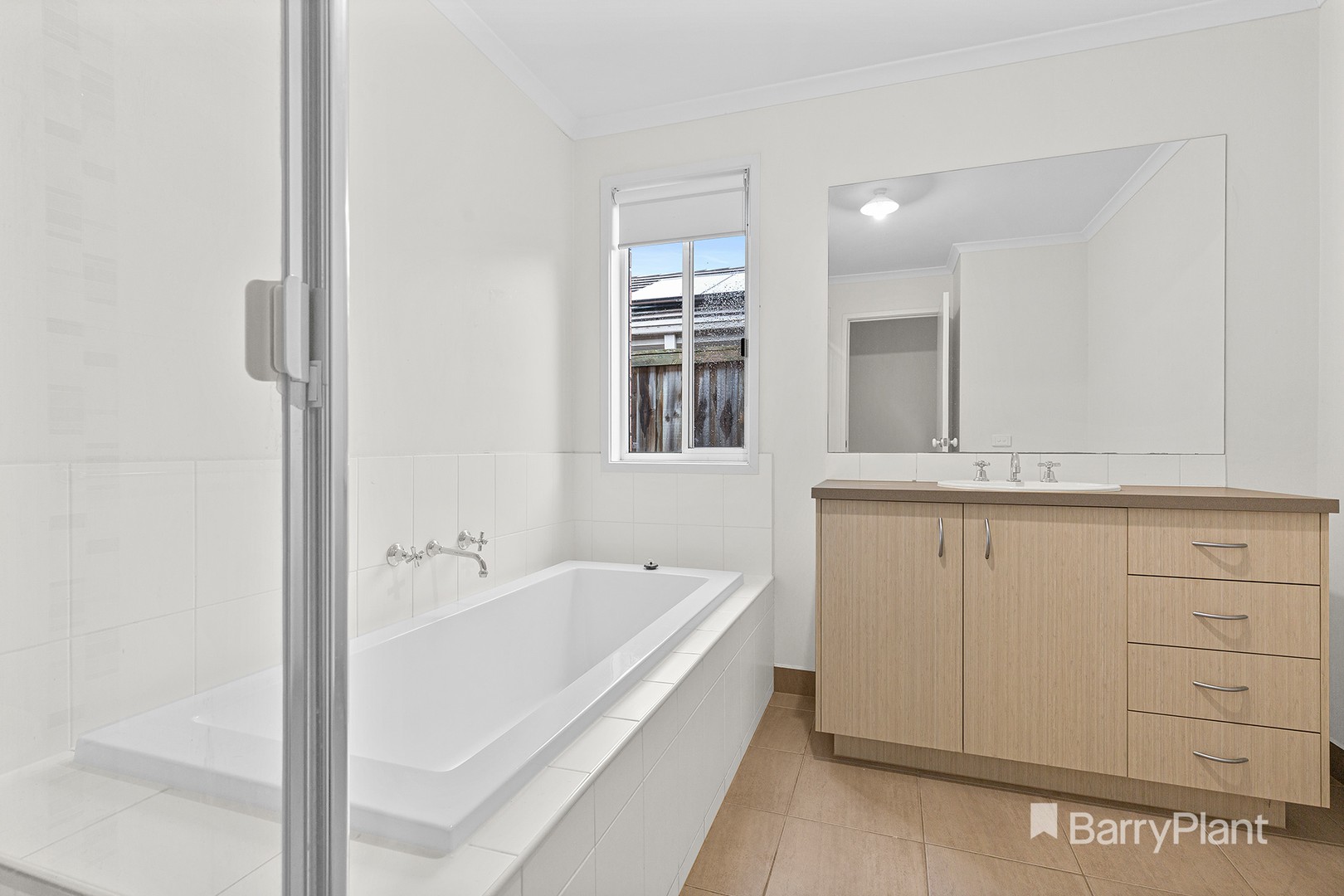 28 Kimberley Grove, Pakenham, VIC 3810, Pakenham - Thumbnail 7