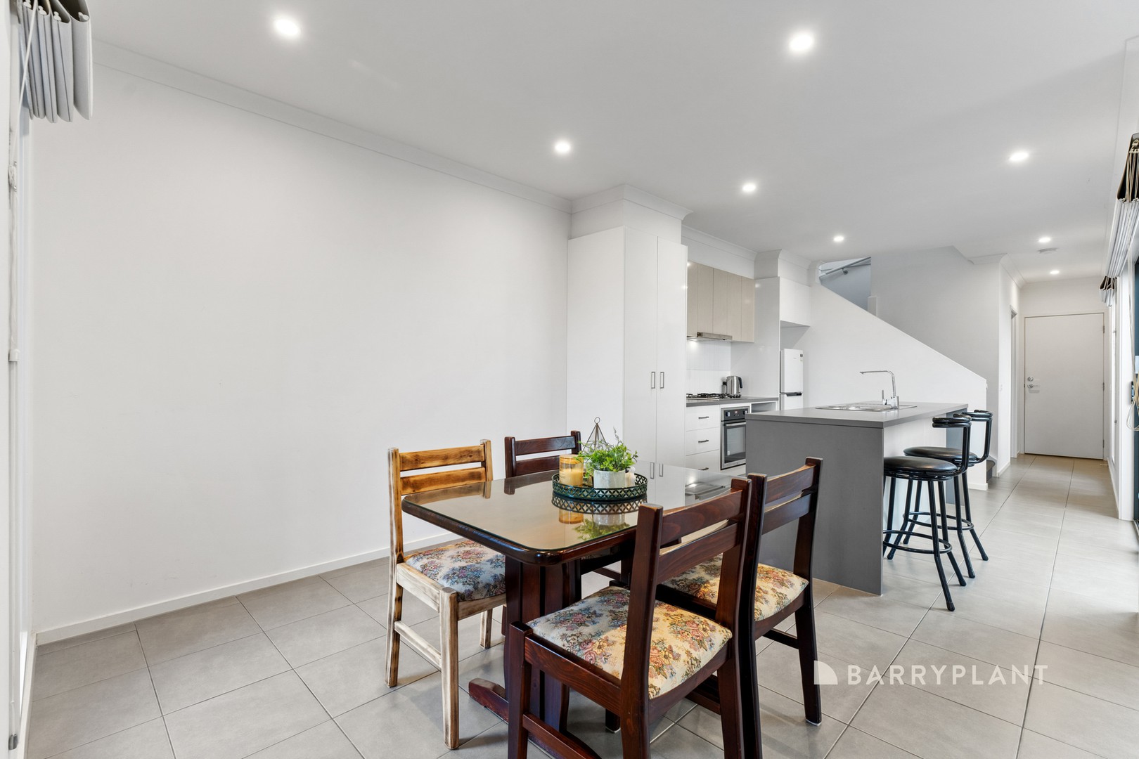 28 Kooyong Close, Officer, VIC 3809, Officer - Thumbnail 5