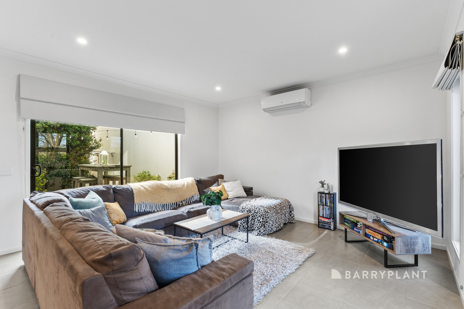 28 Kooyong Close, Officer, VIC 3809, Officer - Thumbnail 2