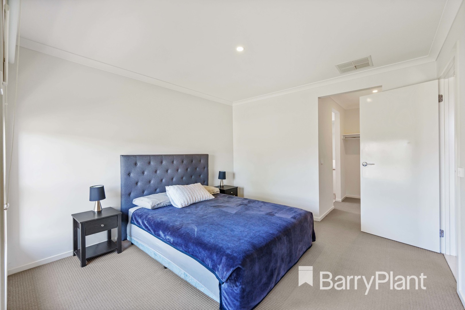 28 Kurrali Crescent, Werribee, VIC 3030, Werribee - Thumbnail 5