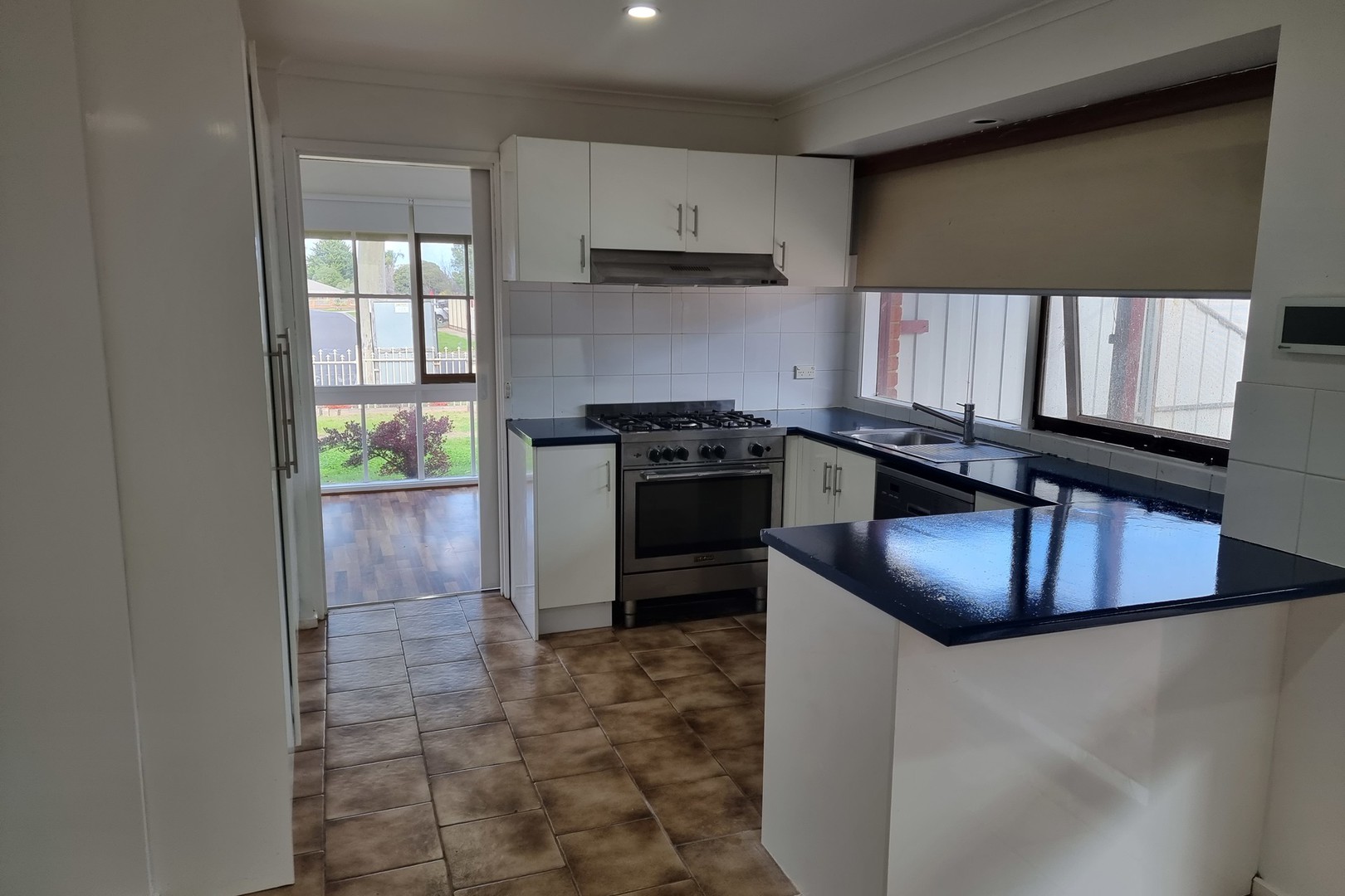 28 Kurunjang Drive, Kurunjang, VIC 3337, Kurunjang - Thumbnail 4
