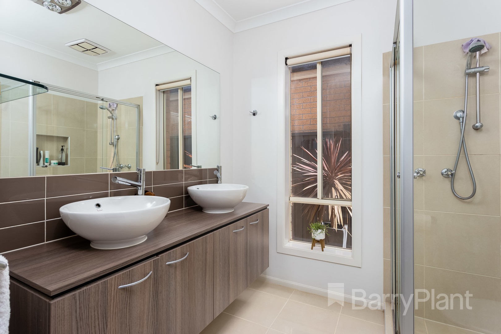 28 Lamington Drive, Tarneit, VIC 3029, Tarneit - Thumbnail 8