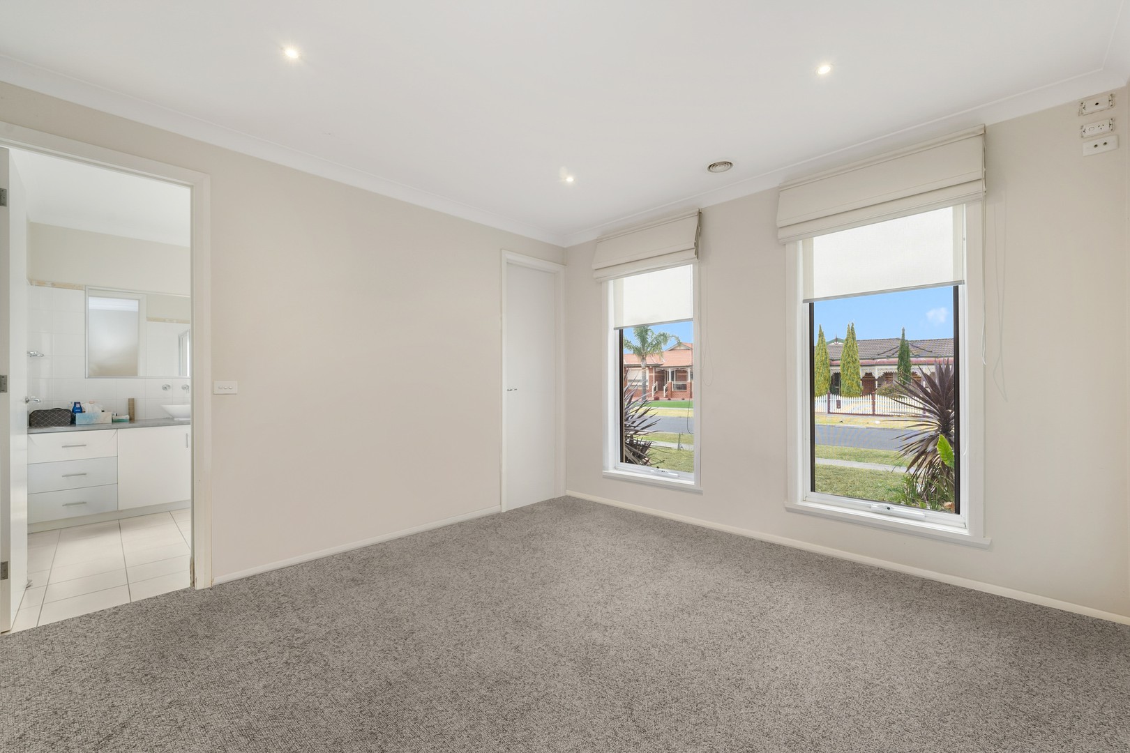 28 Langmore Drive, Hillside, VIC 3037, Hillside - Thumbnail 6