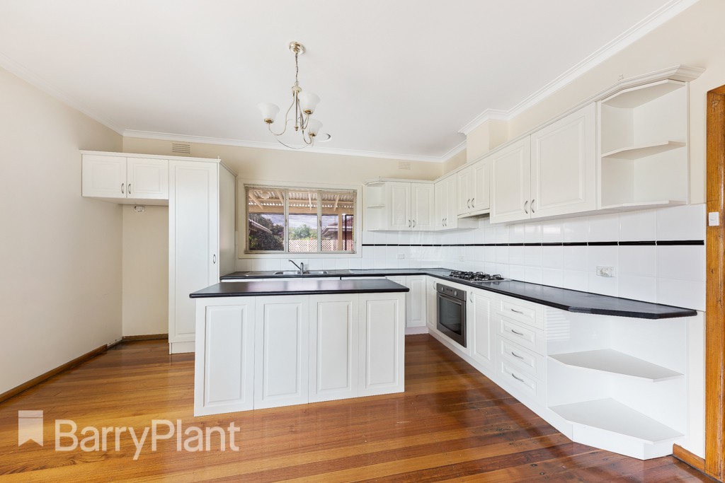 28 Larkspur Drive, St Albans, VIC 3021, St Albans - Thumbnail 4