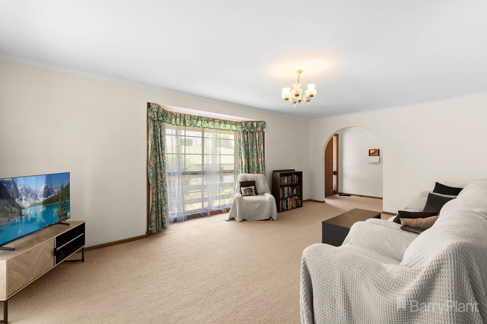 28 Lawrence Drive, Berwick, VIC 3806, Berwick - Thumbnail 3