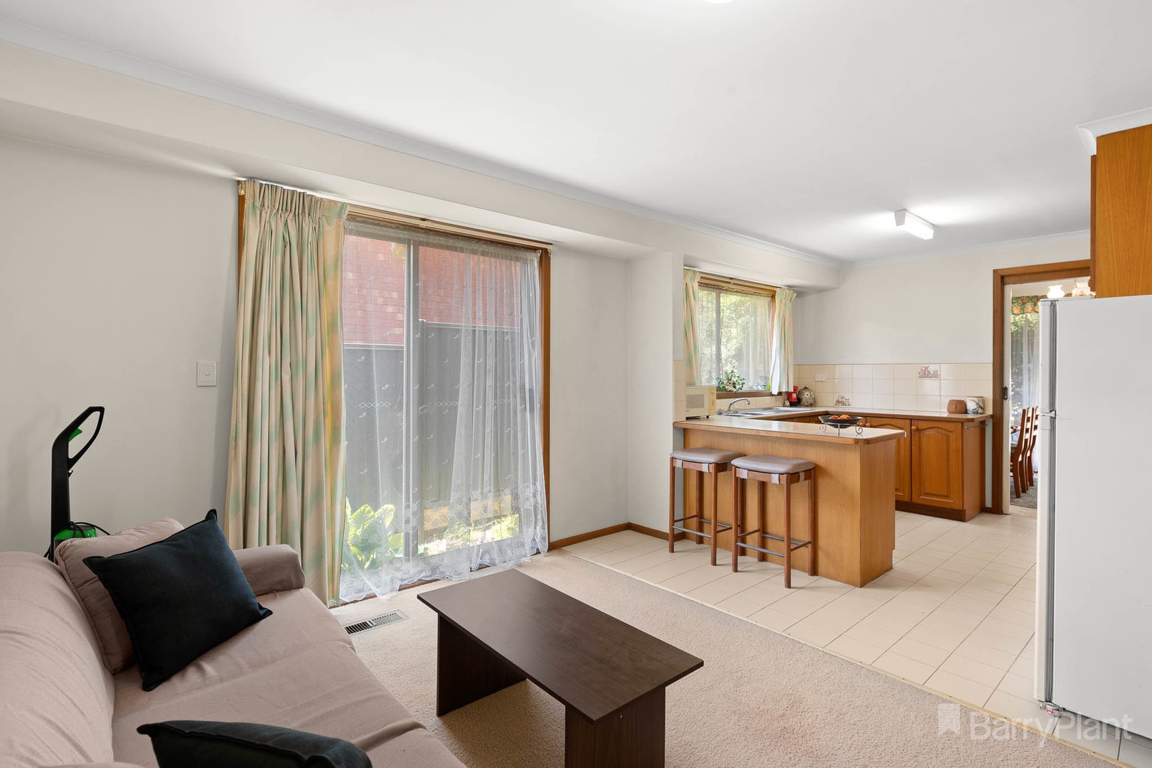 28 Lawrence Drive, Berwick, VIC 3806, Berwick - Thumbnail 6