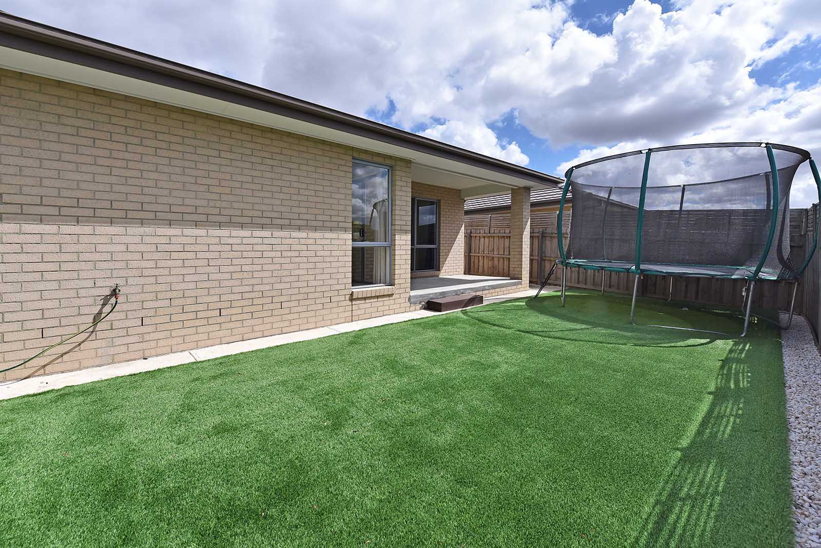 28 Loxley Cct, Westmeadows, VIC 3049, Westmeadows - Thumbnail 6