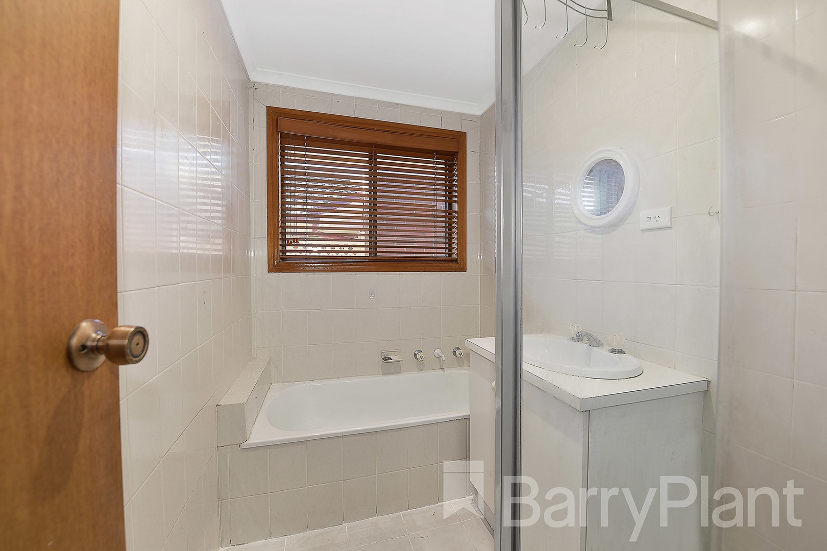 28 Macartney Street, Reservoir, VIC 3073, Reservoir - Thumbnail 6