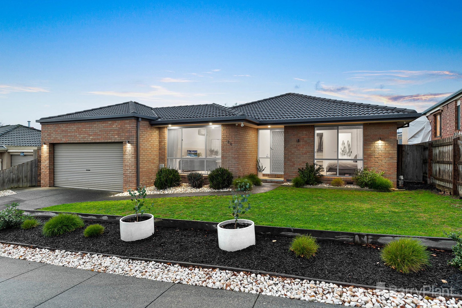 28 Madison Avenue, Narre Warren, VIC 3805, Narre Warren - Thumbnail 2