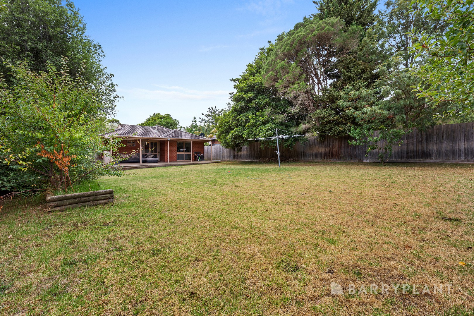 28 Mahon Crescent, Narre Warren, VIC 3805, Narre Warren - Thumbnail 2