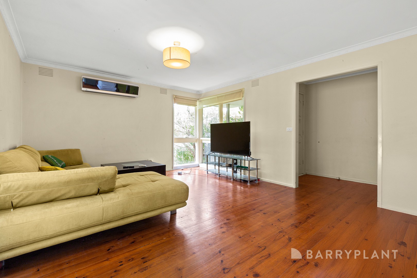 28 Mahon Crescent, Narre Warren, VIC 3805, Narre Warren - Thumbnail 4