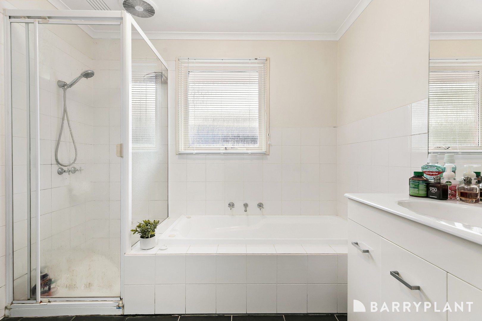 28 Mahon Crescent, Narre Warren, VIC 3805, Narre Warren - Thumbnail 6