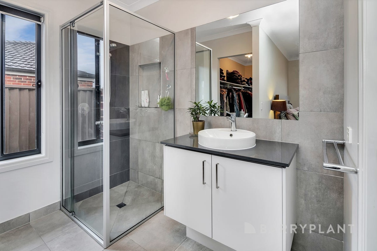 28 Majestic Way, Winter Valley, VIC 3358, Winter Valley - Thumbnail 2