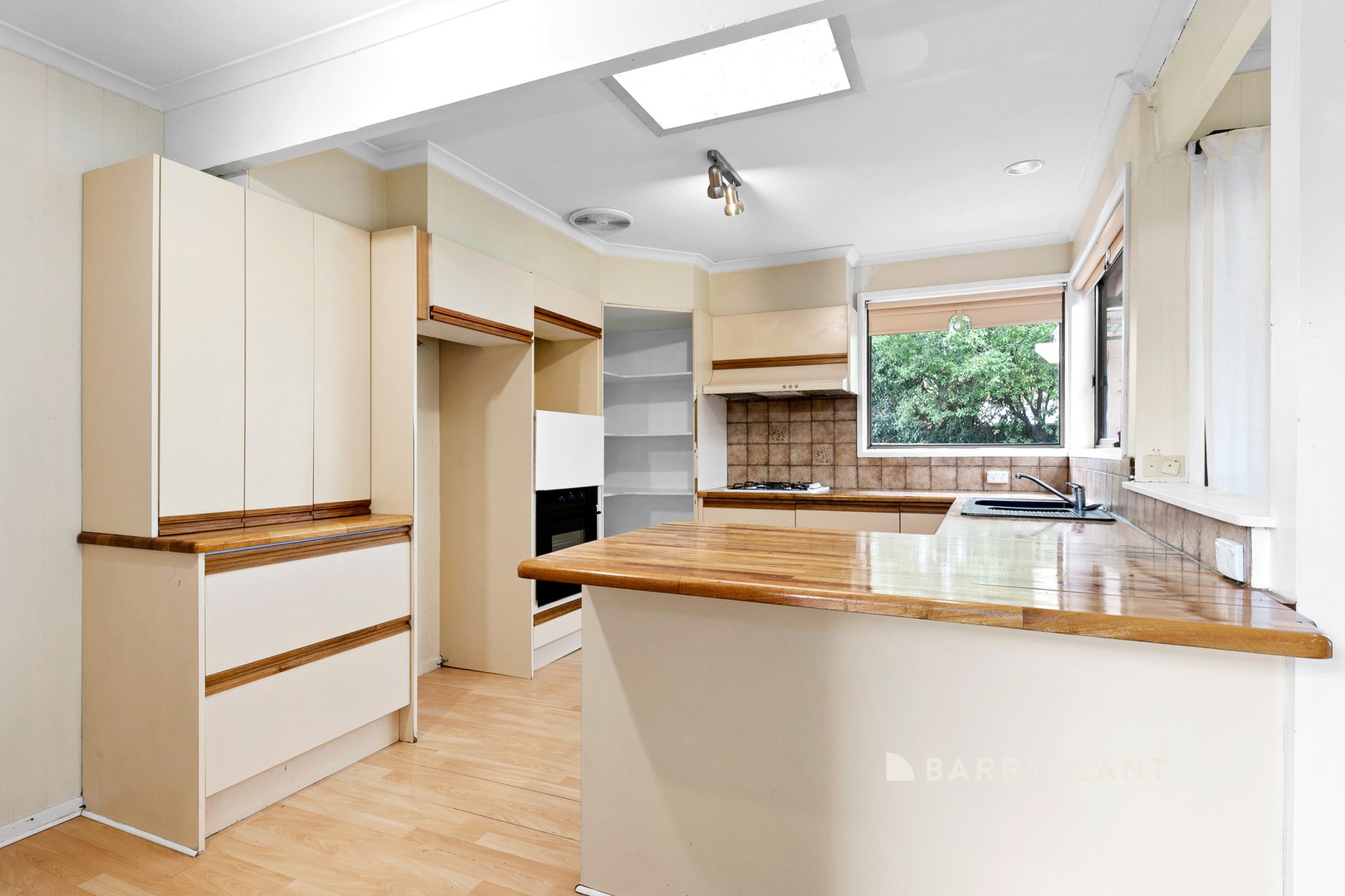 28 Margaret Street, Berwick, VIC 3806, Berwick - Thumbnail 3
