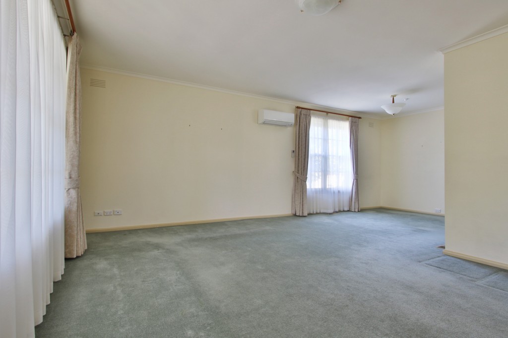 28 McClares Road, Vermont, VIC 3133, Vermont - Thumbnail 3