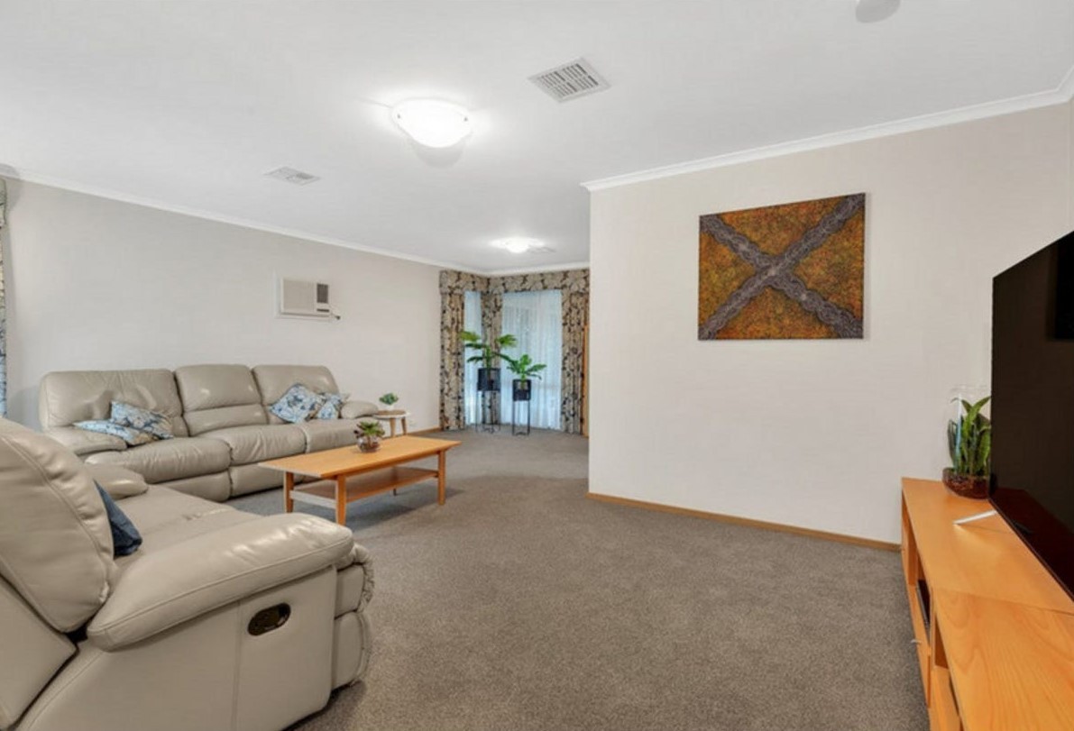 28 Mckenzie Crescent, Hoppers Crossing, VIC 3029, Hoppers Crossing - Thumbnail 4