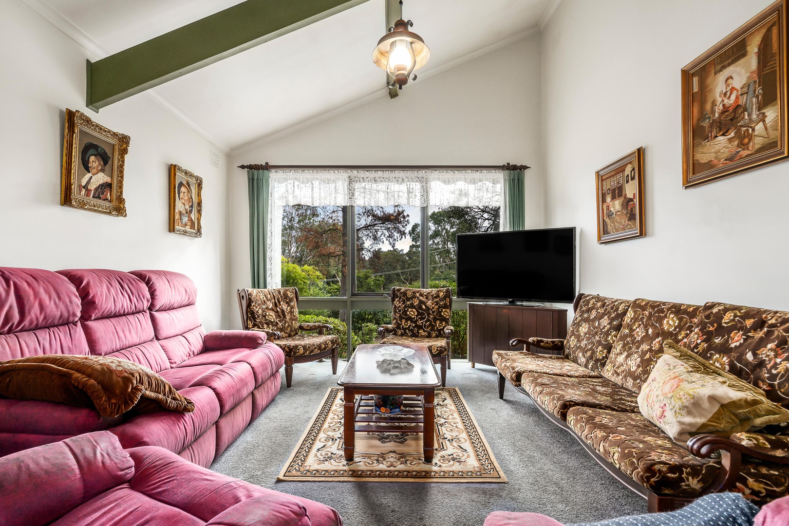 28 Meruka Drive, Eltham, VIC 3095 - Thumbnail 2 - 07/05/2026