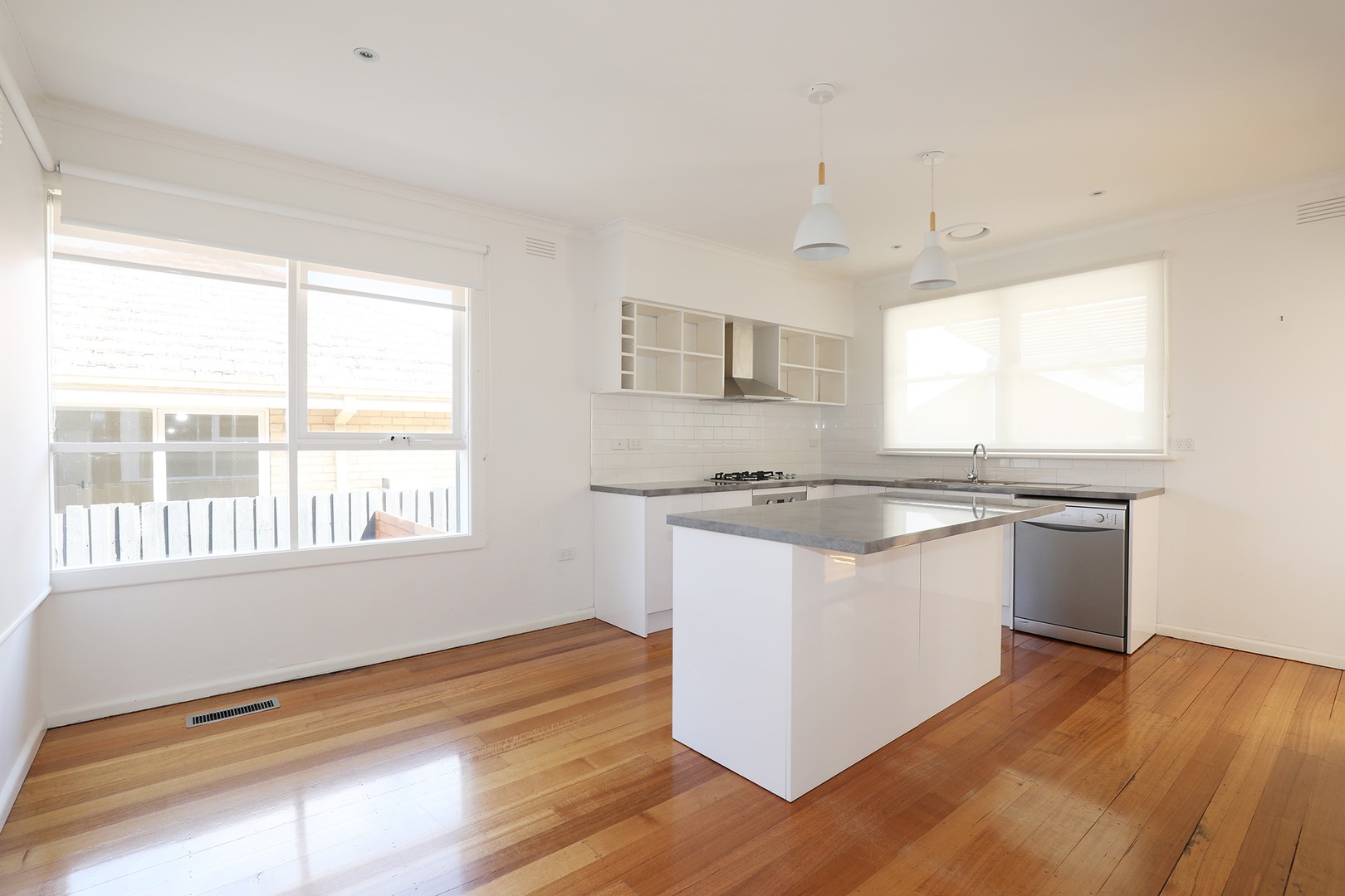 28 Mincha Street, Frankston, VIC 3199, Frankston - Thumbnail 4
