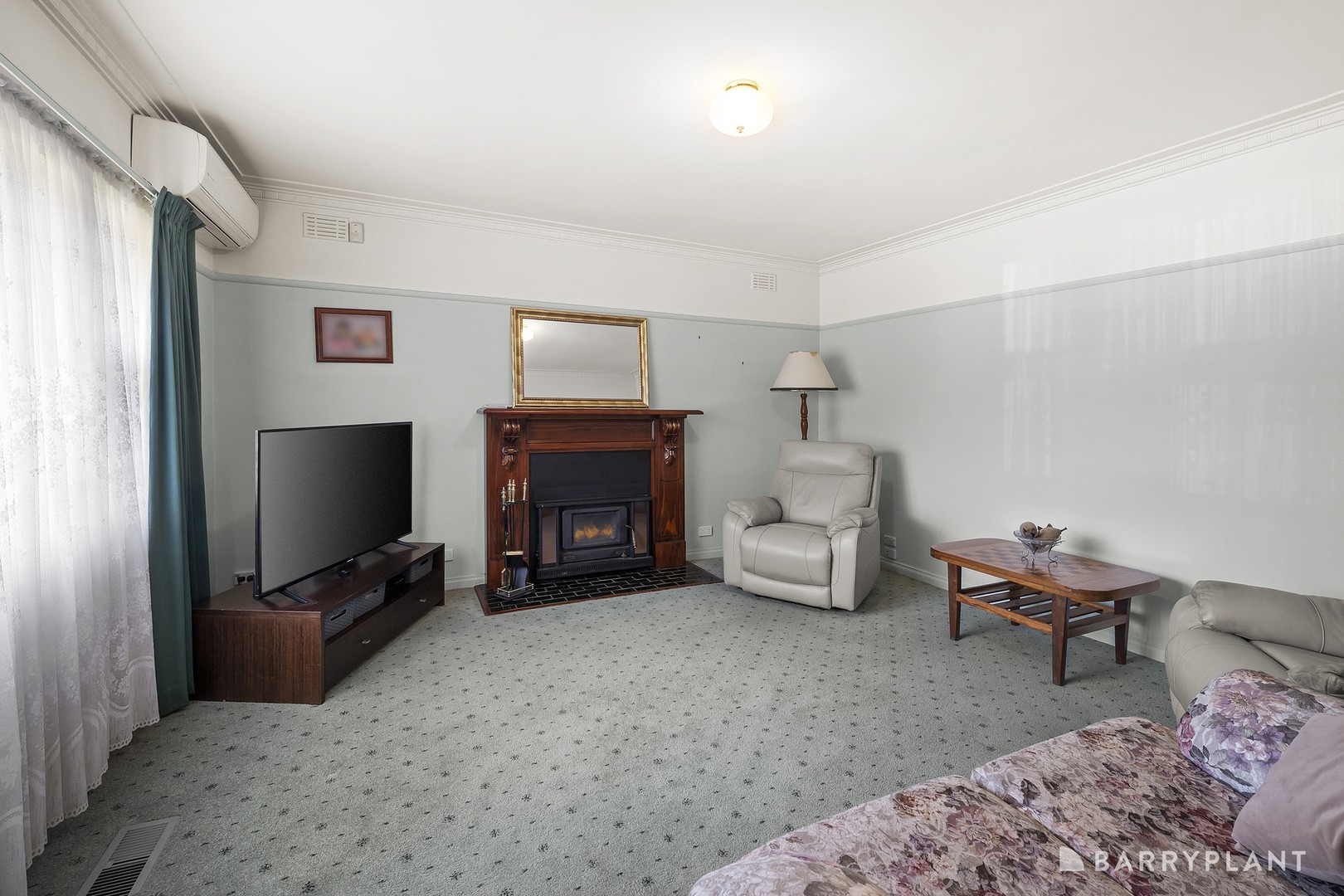 28 Morwell Avenue, Watsonia, VIC 3087 - Thumbnail 2 - 30/07/2025