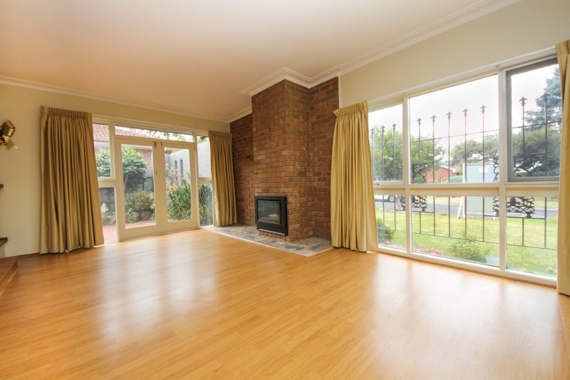 28 Mussert Avenue, Dingley Village, VIC 3172, Dingley Village - Thumbnail 2