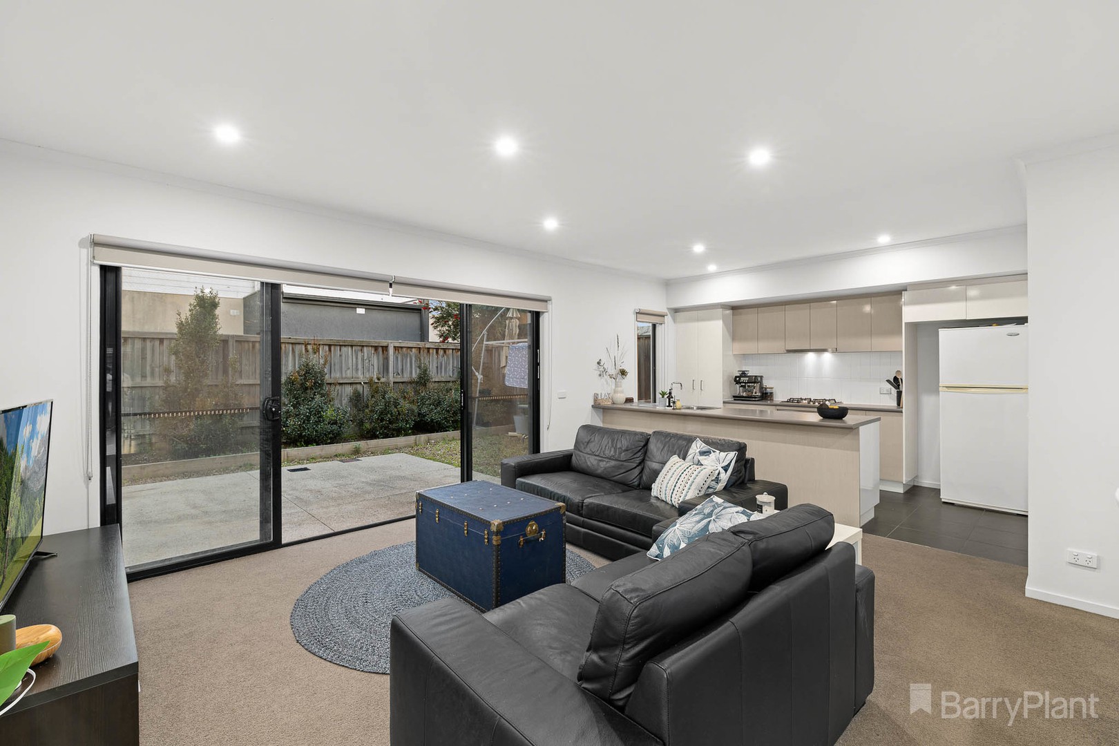 28 Officedale Road, Officer, VIC 3809, Officer - Thumbnail 3