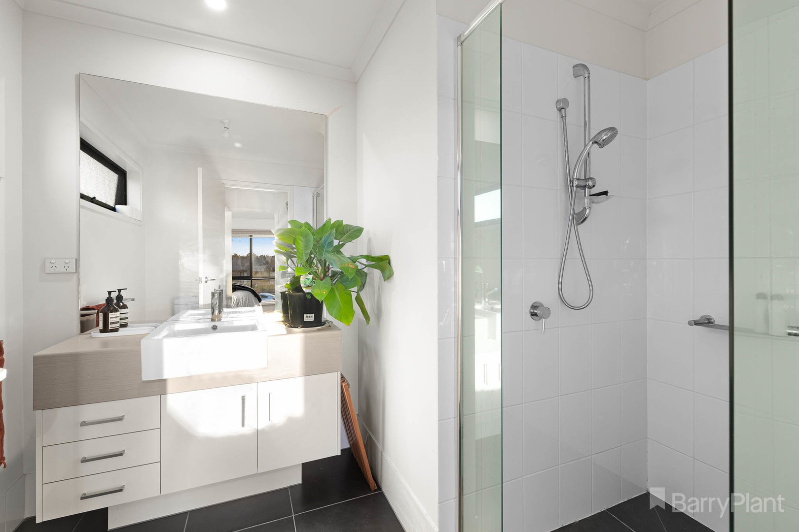 28 Officedale Road, Officer, VIC 3809, Officer - Thumbnail 8