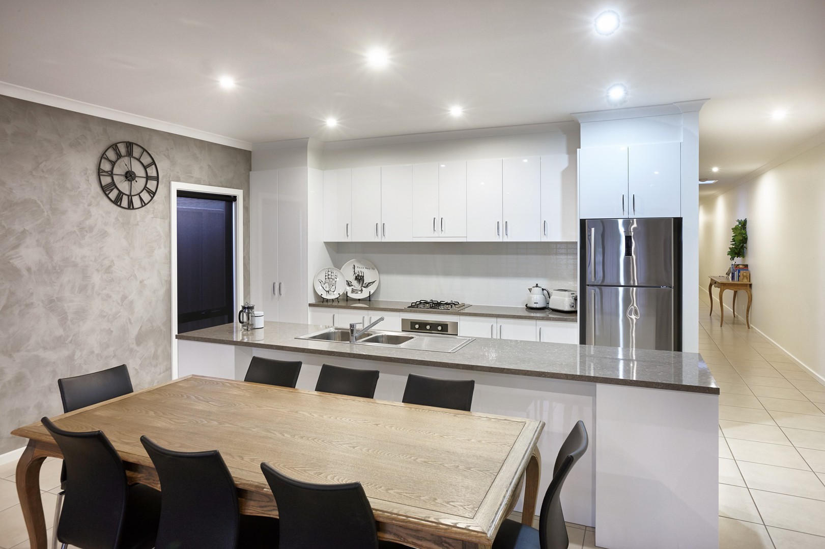 28 Olive Avenue, Mildura, VIC 3500 - Thumbnail 2 - 12/12/2025