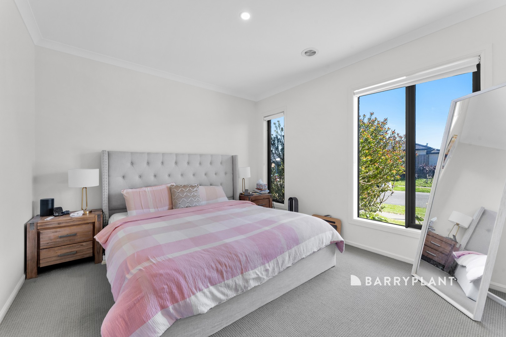 28 Pablo Drive, Clyde North, VIC 3978, Clyde North - Thumbnail 2