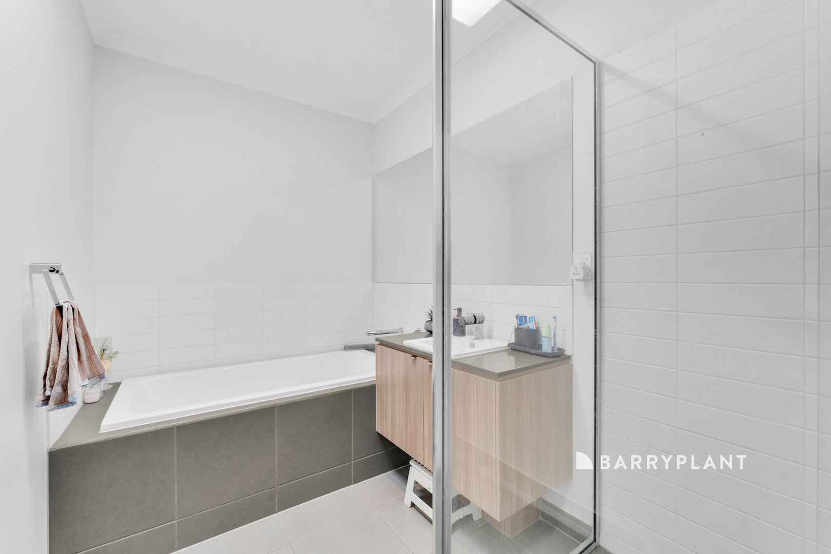 28 Pablo Drive, Clyde North, VIC 3978, Clyde North - Thumbnail 7