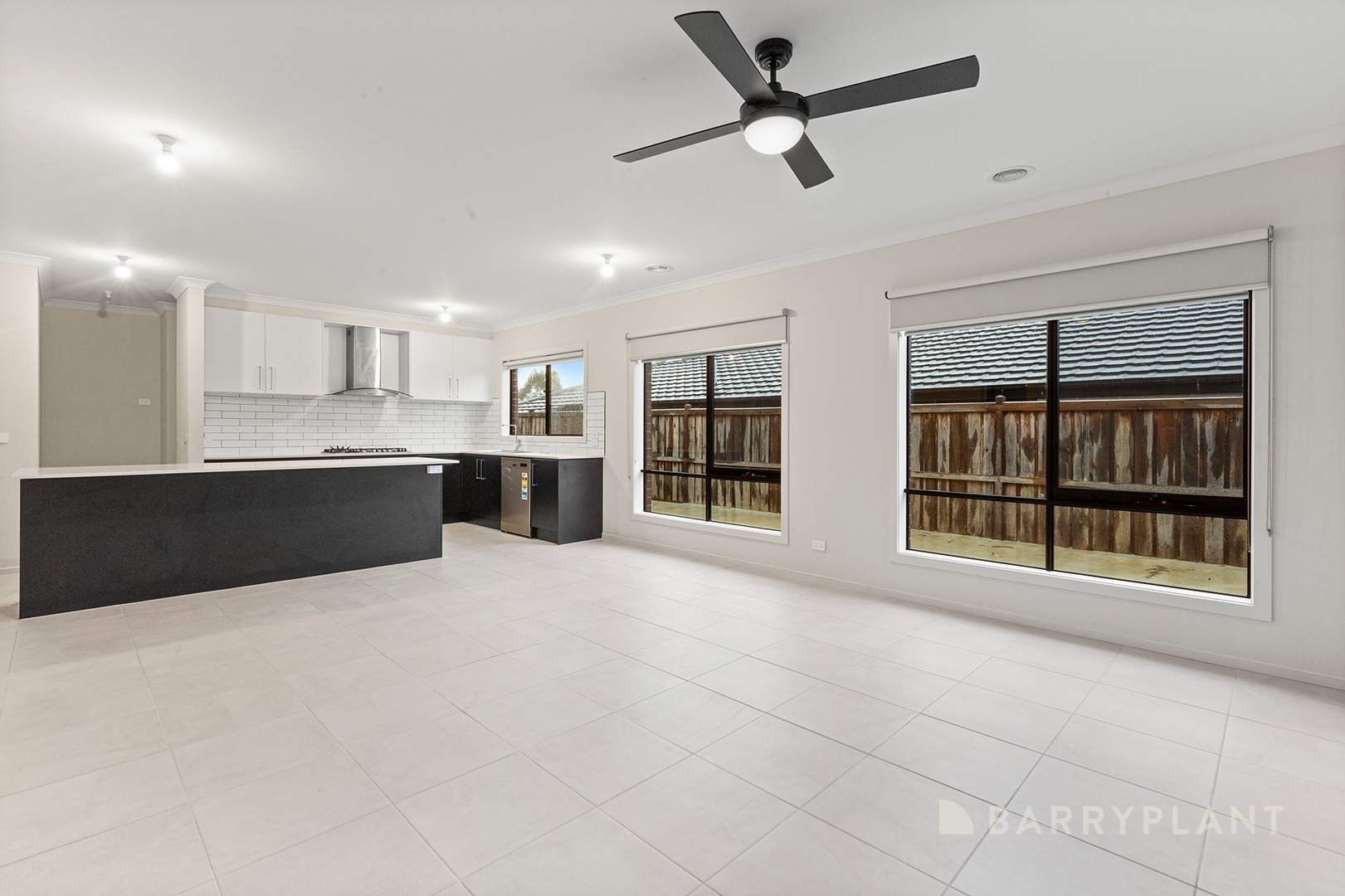 28 Palladium Boulevard, Drouin, VIC 3818, Drouin - Thumbnail 3