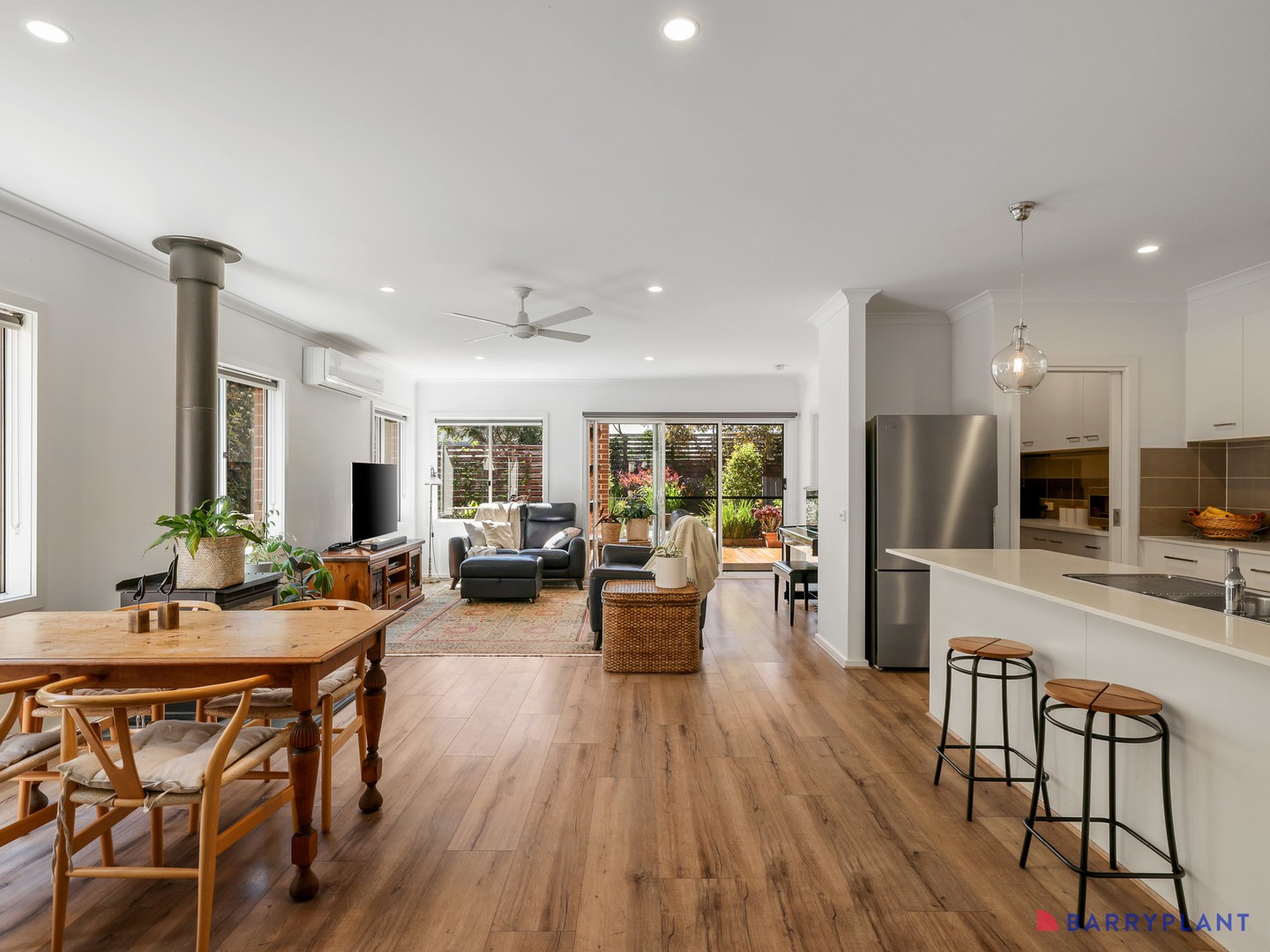 28 Pasadena Drive, Cowes, VIC 3922 - Thumbnail 2 - 07/11/2025