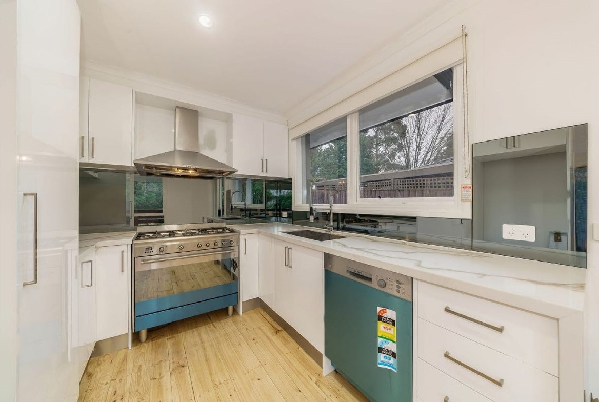 28 Patterdale Court, Croydon Hills, VIC 3136, Croydon Hills - Thumbnail 2